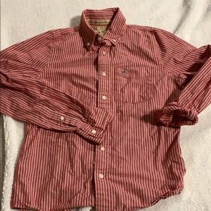Men’s Hollister button up shirt in M.